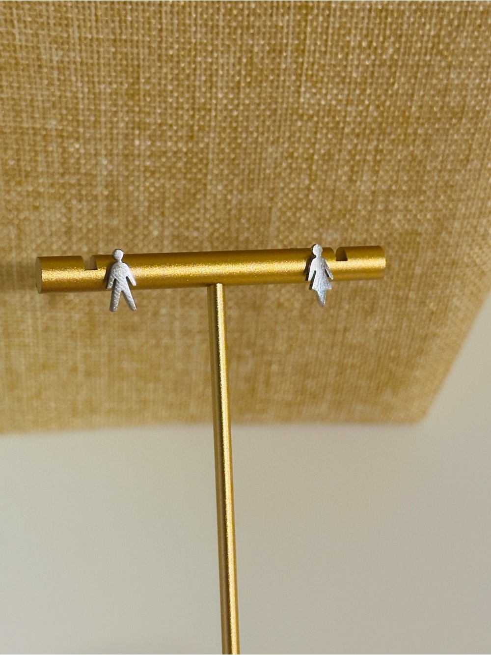Fashion Jewelry Silver Male & Female Figure Stud Earrings
